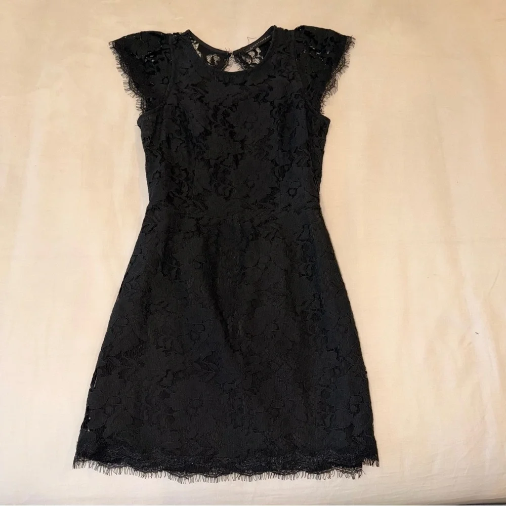 Signature8 Black Lace Backless Cocktail Dress - Picture 1 of 8